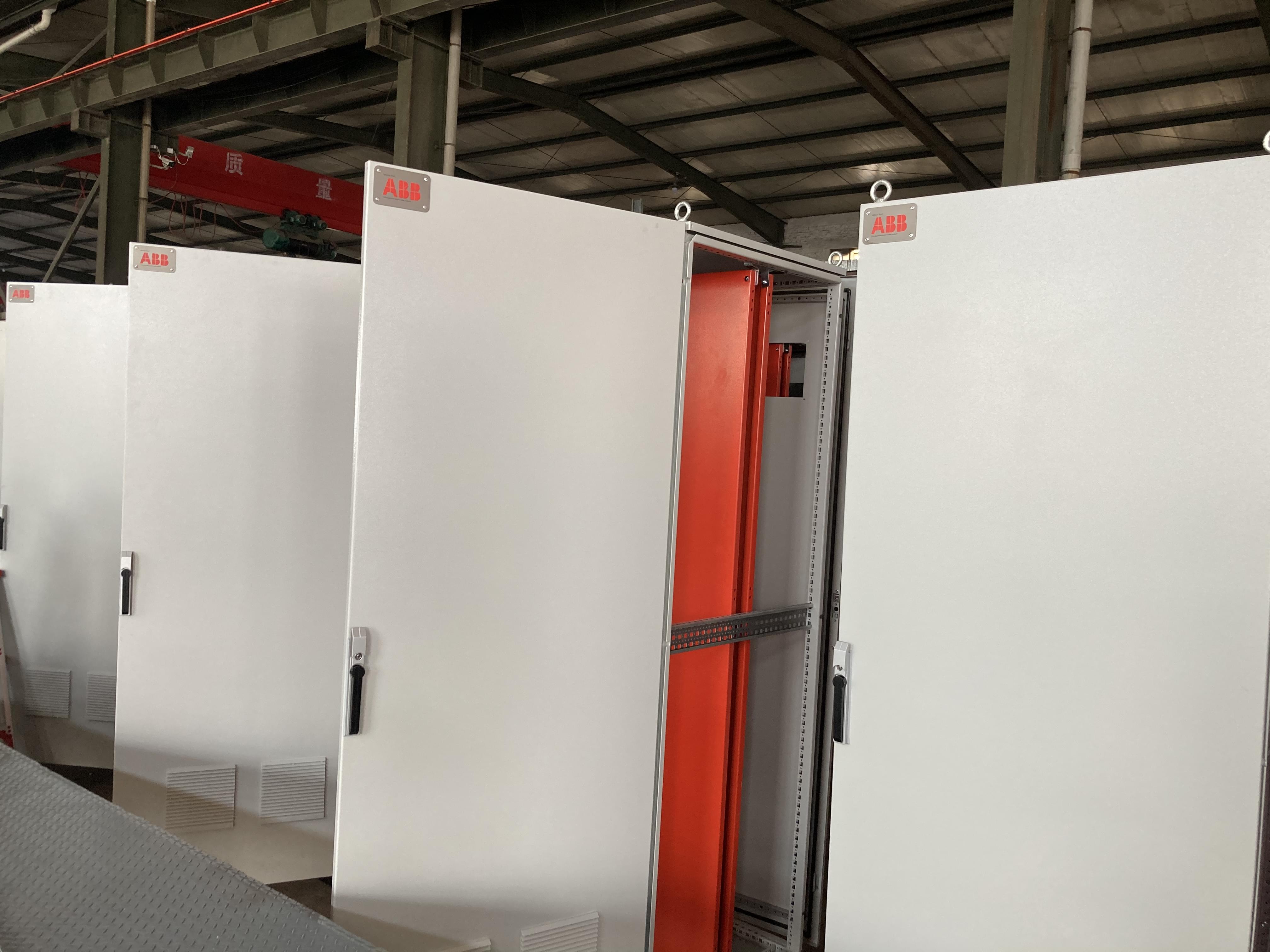 山東機(jī)箱機(jī)柜密封全攻略：門(mén)封條、接口防水與散熱孔設(shè)計(jì)如何保障工業(yè)環(huán)境穩(wěn)定運(yùn)行？